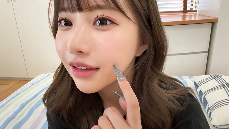 「【素人カップル】同棲彼女とラブラブハメ撮り！即ハメ中出しの激しい日常セックス5名収録」のサムネイル