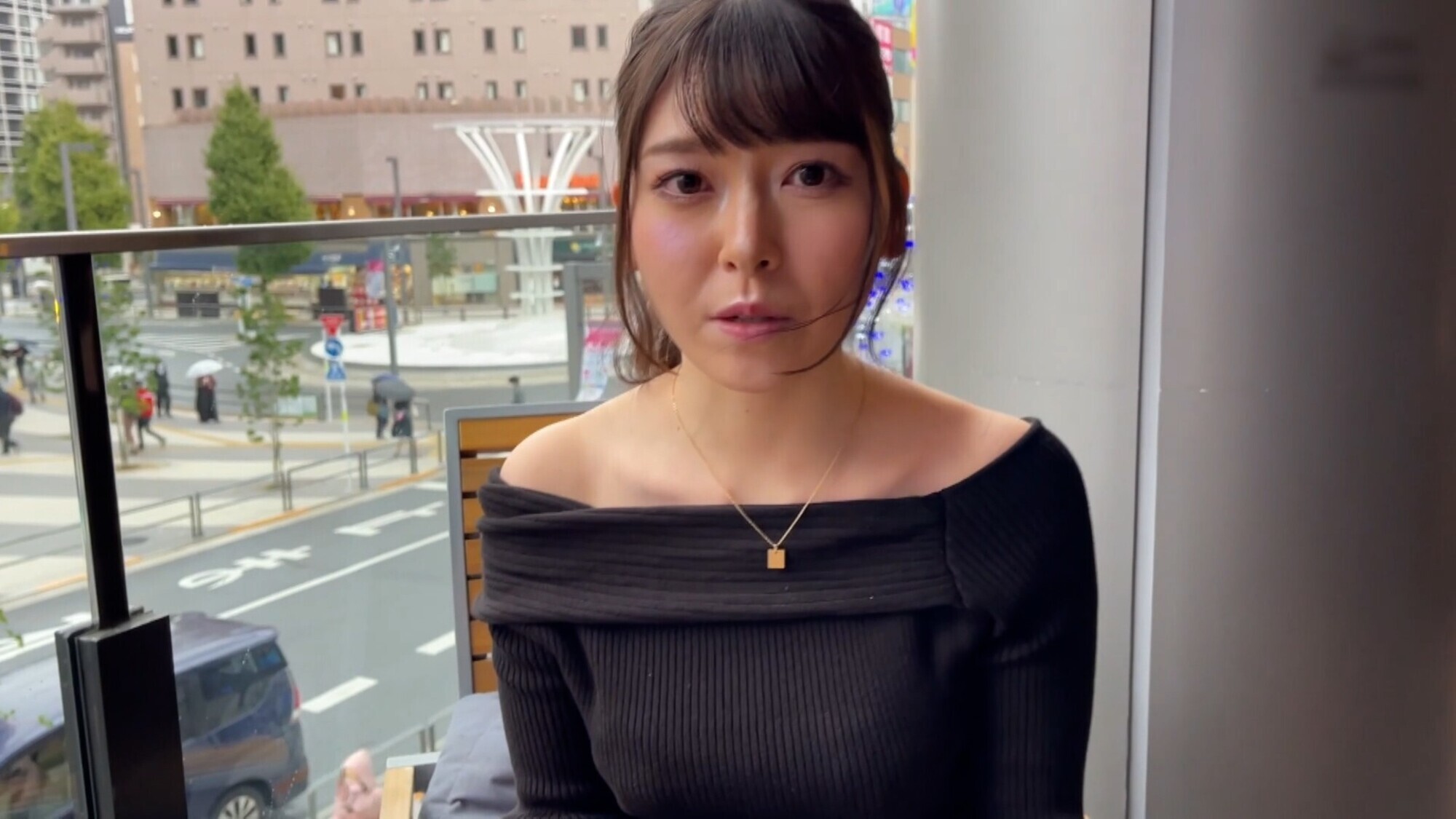 「クールな印象の美人顔なのにめっちゃアニメ声でギャップ萌え！？インドア娘とマッチアプリで嵌め撮りSEX！」のサンプル画像1枚目