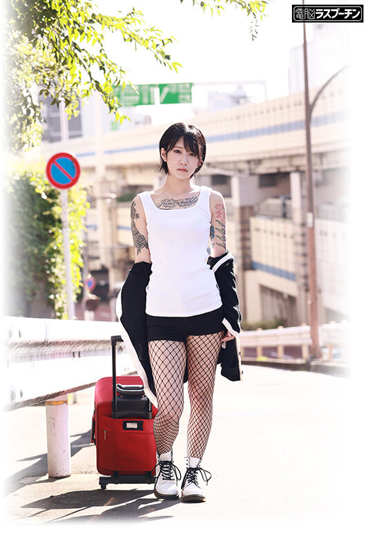 「訳アリの家出タトゥー娘さん、ツンなくせにベッドではプルプル震えるくらいのクソカワうぶっ子で草生える 柊ゆうき」のサンプル画像20枚目
