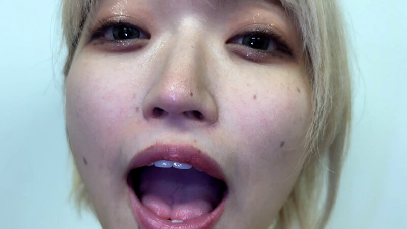 「街角で声をかけて口内観察させてもらう 美容部員 はるのちゃん」のサンプル画像15枚目