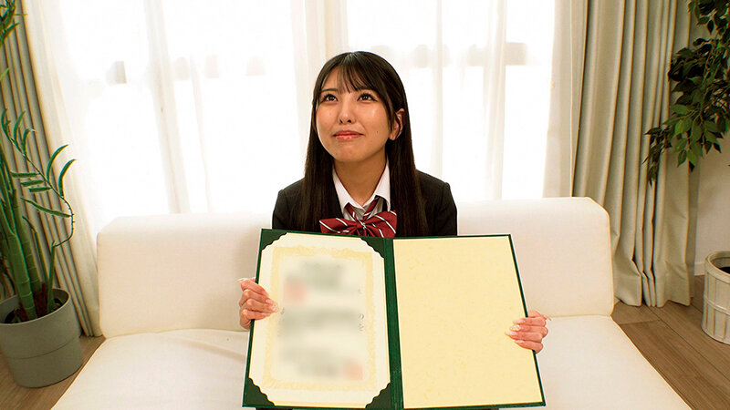 「素人女子校生が卒業式後に制服姿で初ぶっかけ体験＆中出しナンパSEX」のサンプル画像2枚目