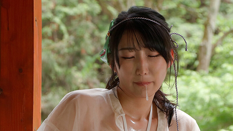 「妖怪仮装盆踊りで催淫液を盛られ異物オナニー!イキ漏らし野外アクメ DJ MIO」のサンプル画像2枚目