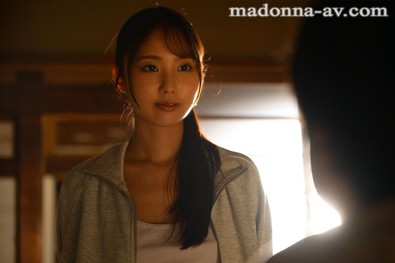 「あの頃と、何か変わったかな。 幼馴染のまひろ姉ちゃんと青春に溺れる不貞情事―。 市来まひろ」のサンプル画像1枚目