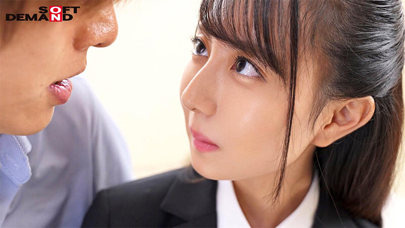 「制作部入社1年目 アシスタントディレクター 森川玉緒 AV出演！」のサンプル画像11枚目