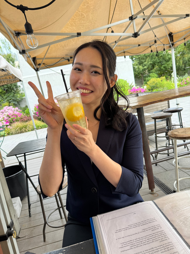 「同僚を口説いてSEXするアカウント 今、狙っている同僚」のサンプル画像4枚目