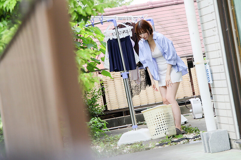 「「若い子のパンツじゃなくていいの?」叔母さんだけが何度もイキまくる射精禁止のお仕置きSEXが下着を盗んだ僕の罰」のサンプル画像3枚目