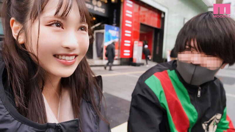 「デビュー3周年記念企画！地元の大阪で初恋相手と！逆ナンと！AVデビュー男優と！凱旋SEX旅行スペシャル！！ 小野六花」のサンプル画像4枚目