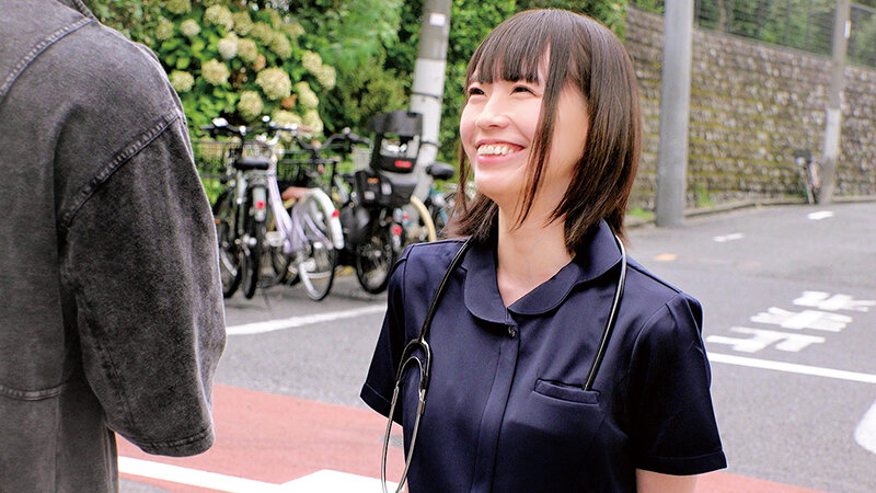 「素人ナースがナンパで中出しSEX!現役看護婦が連続射精チャレンジで4名全員と濃厚プレイ」のサンプル画像1枚目