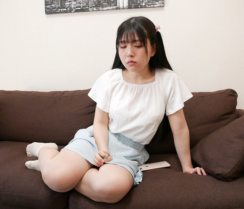 「かどわかし。クラスで人気の純真無垢な女の子を激キモ中年オヤジがたぶらかし潮吹き&抜きションするまで育成開発した性覚醒ドキュメント 真白ふわり」のサンプル画像3枚目