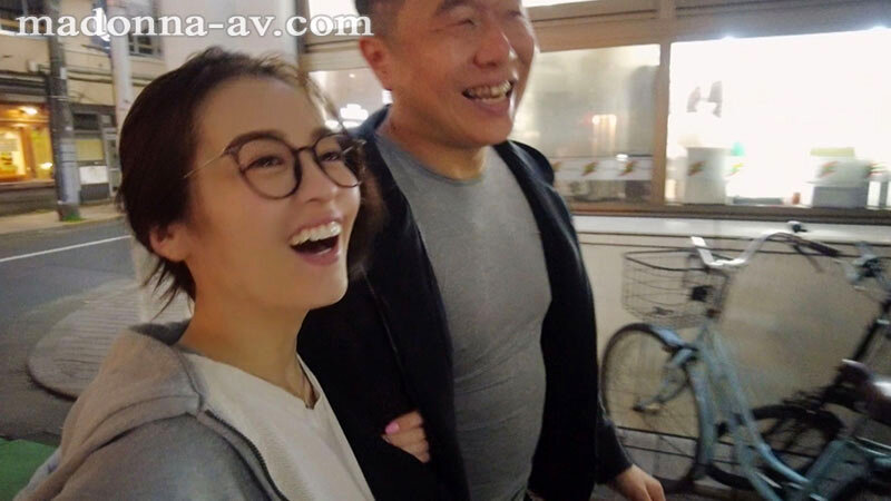 「今夜はキミを寝かさない…極上の人妻とお泊り中出しスイートルーム 超人気専属『藤かんな』に24時間ず～っと痴女られる！！」のサンプル画像11枚目