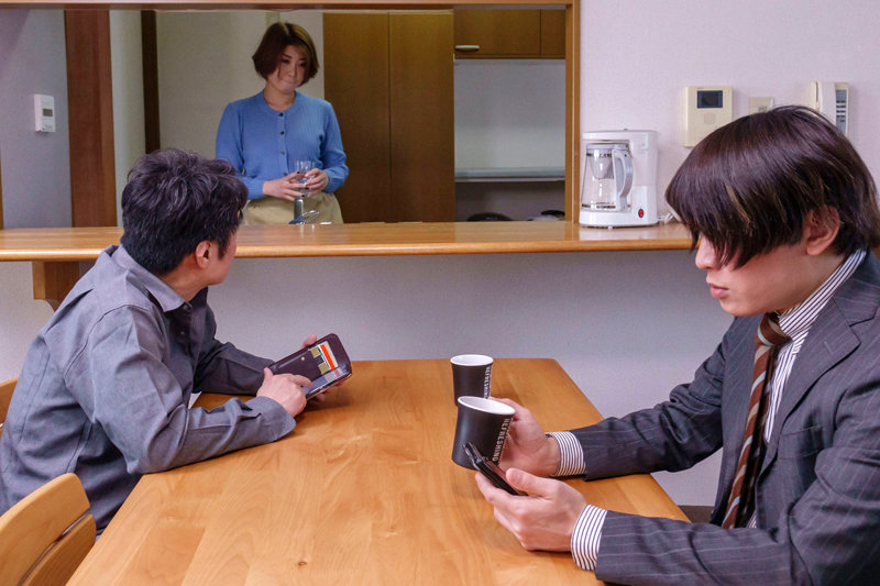 「残業続きの息子が全然満たしてやれていない様子の美人で優しい息子の嫁がふびんでふびんで… 推川ゆうり」のサンプル画像17枚目