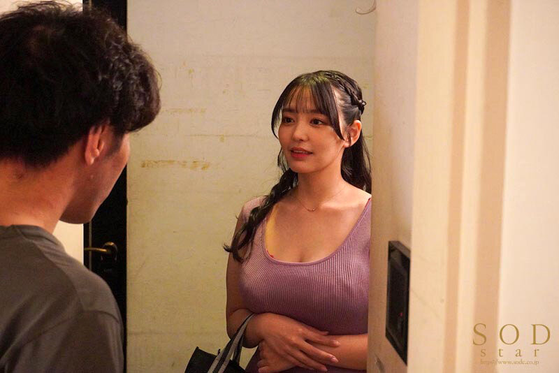 「デリヘル呼んだらいつも領収書を突っ返してくる経理部の欲求不満OLと遭遇「まさか、飲食代で落とさないでくださいよ…」と言いつつ生本番させてくれ自宅でも会社でもヌいてくれる関係に 恋渕ももな」のサンプル画像5枚目