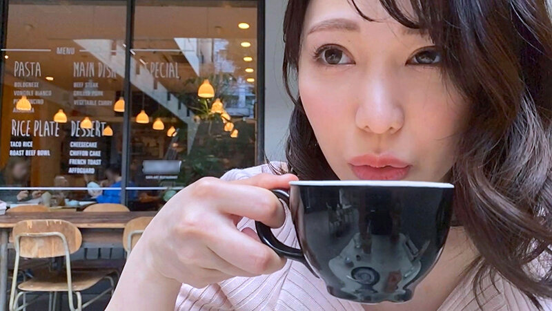 「俺のいいなり素敵なヤリマン子ちゃん！みづき（24歳） 弥生みづき」のサンプル画像1枚目