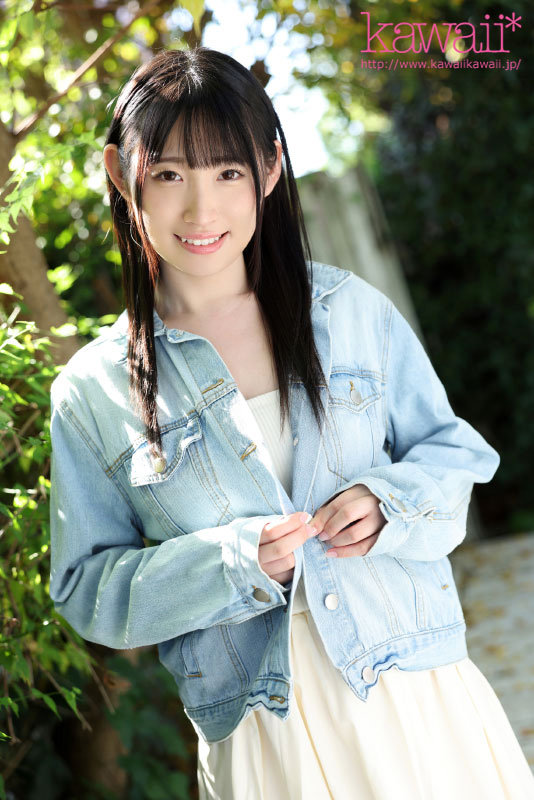 「透明感・清楚感あるこの子…500人斬り 呼吸をするようにSEXするエッチ大好きな博多生まれの女子大生を自我崩壊寸前までイキ果てさせる衝撃AVデビュー 朝日いつき」のサンプル画像10枚目