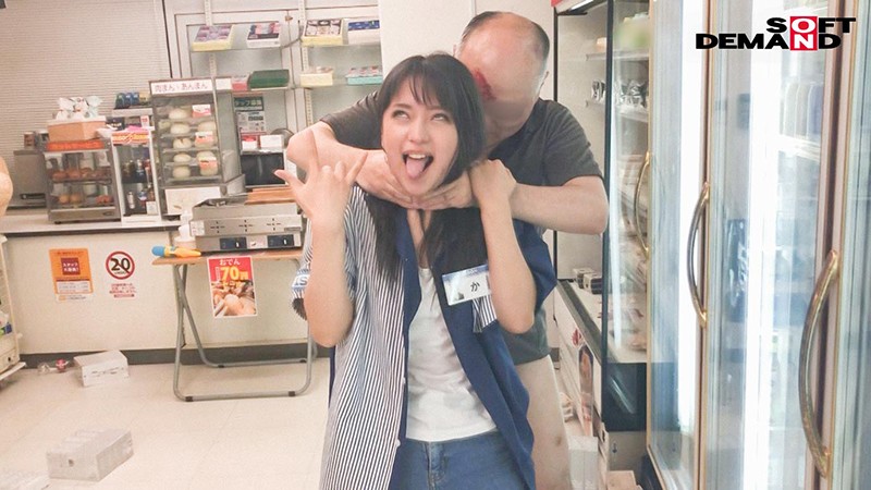「憑依バカッター テンション爆上げ！！！！！ 2億％悪ふざけwwwww 女も男もコンビニも全部ぶっ壊す！！！！！ エクストリーム後編 渚みつき」のサンプル画像9枚目