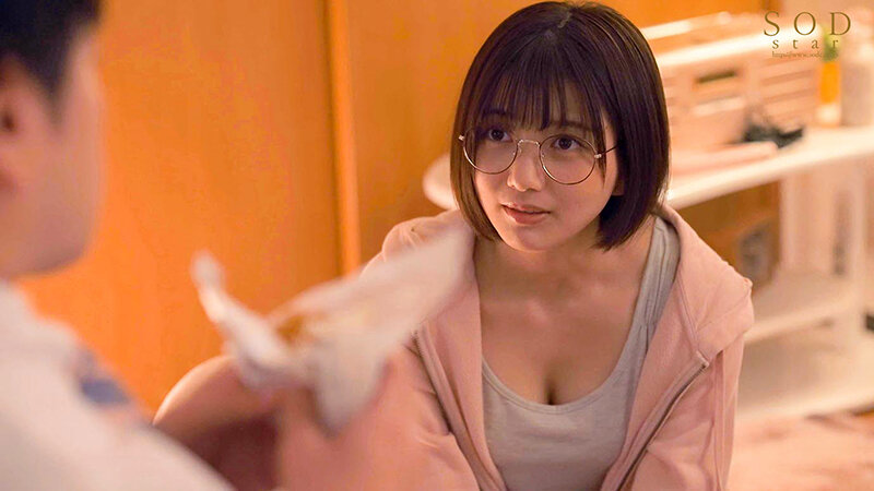 「普段は控えめなのにエッチになると腰使いがヤバい！騎乗位が得意な年下彼女とハメまくって精子空っぽ！ 星乃莉子」のサンプル画像3枚目