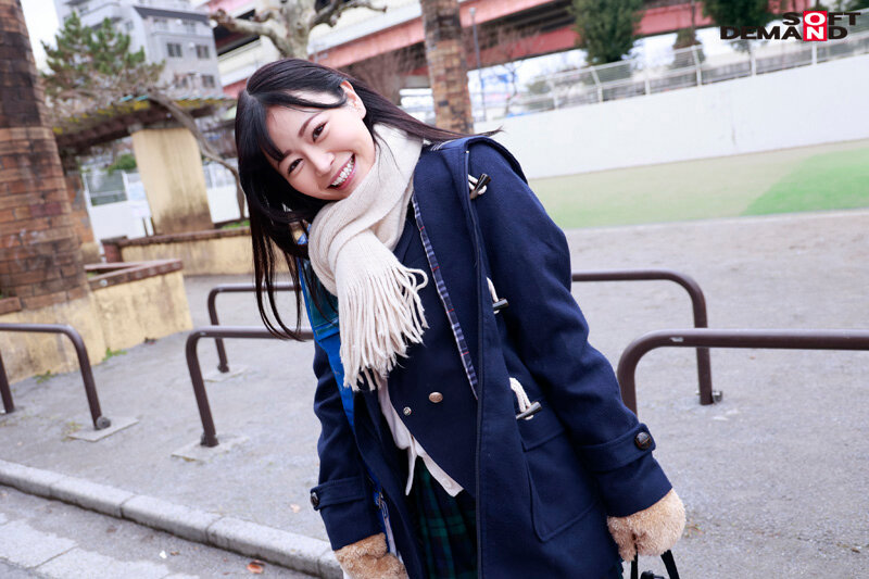 「「童貞卒業させてあげよっか？」世話焼きな幼馴染が童貞の僕を優しく筆おろし！しかも先輩の彼氏がいるのに学校で何度も何度も性交して…そんな君に本気で恋をした。 響乃うた」のサンプル画像2枚目