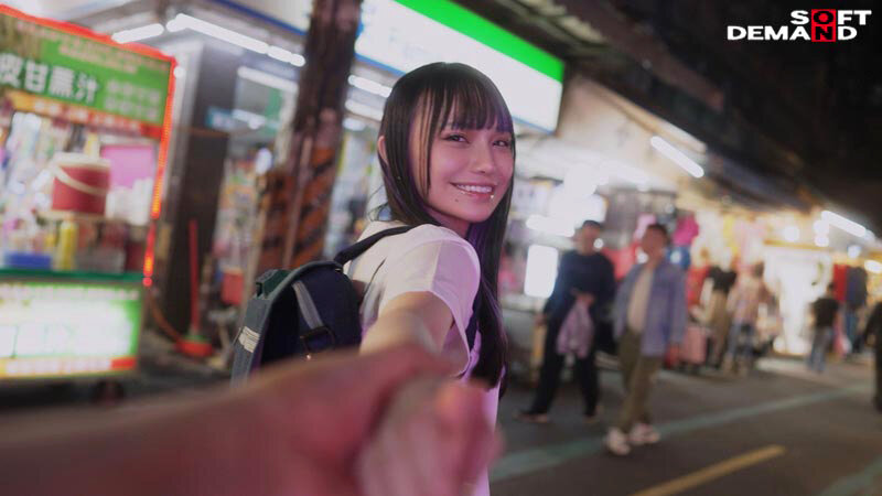 「目と目で繋がる！ あなたの初めての日×台0距離交流！！ 初主観 齋齋いつきを超密着堪能！ 台湾的4シチュエーション」のサンプル画像2枚目