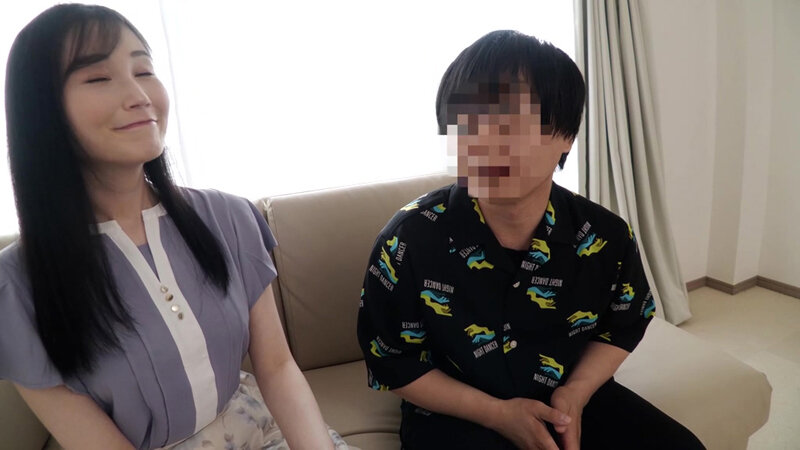 「【4K】初体験は人妻と… 最高に羨ましい筆下ろし もも 27歳 本田もも」のサンプル画像3枚目