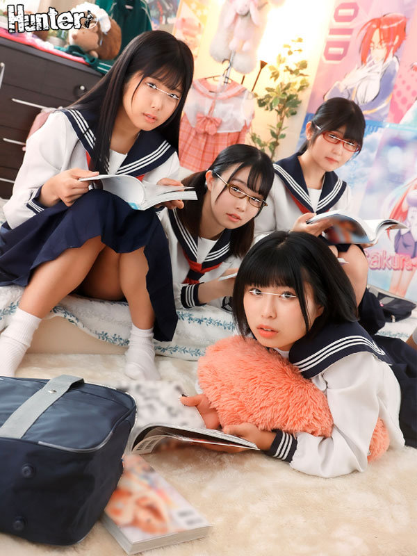 「エロマンガ好きの陰キャなオタク義妹とその友達がボクのチ○ポで脱二次元乱交！突然出来た義妹は全く打ち解けられない陰キャ！だけど義妹の頭の中は…」のサンプル画像1枚目