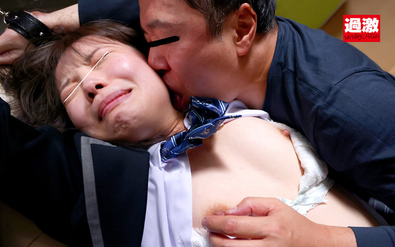 「拘束スローピストンレ●プ ゆっくり生チ○ポを挿し込み中出しまでの反応を楽しむ鬼畜オヤジに犯●れた女」のサンプル画像3枚目