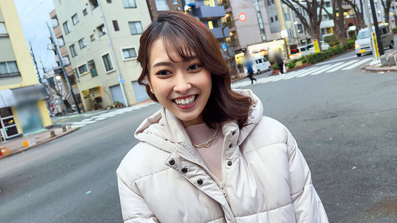 「【年下彼氏と不倫性交】昼下がりのコンビニパート妻 大学生彼氏とずっこんばっこん生ハメ中出し【身体の相性最高】」のサンプル画像2枚目