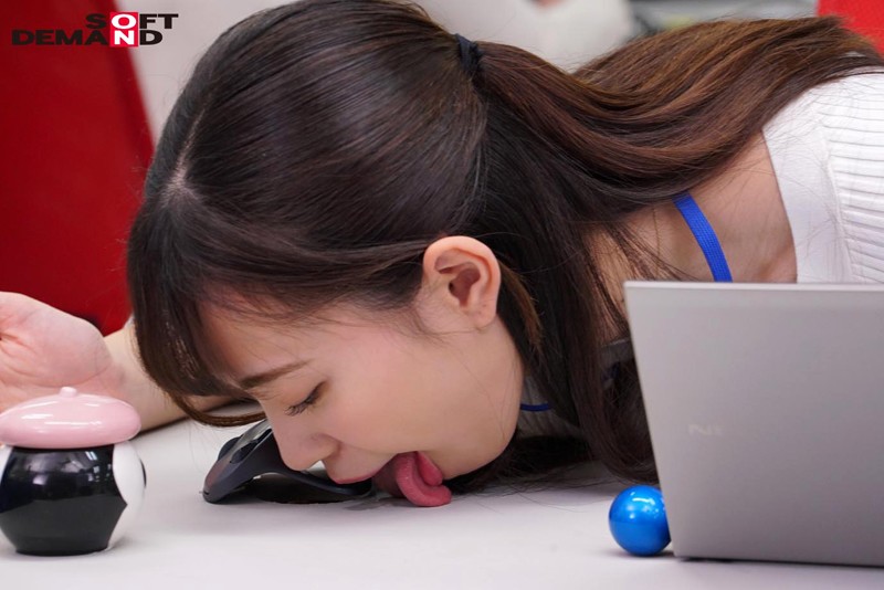 「壁！机！椅子！から飛び出る生チ○ポが人気の企業 『（株）しゃぶりながら』 …たまに飲みながら！！」のサンプル画像2枚目