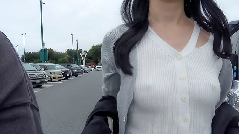 「宮野桜の美乳ハメ撮り温泉旅行!ノーブラ誘惑で中出しされる濃密映像」のサンプル画像2枚目